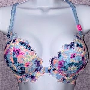 Victoria’s Secret New Pink Front Closure Bra 32DD